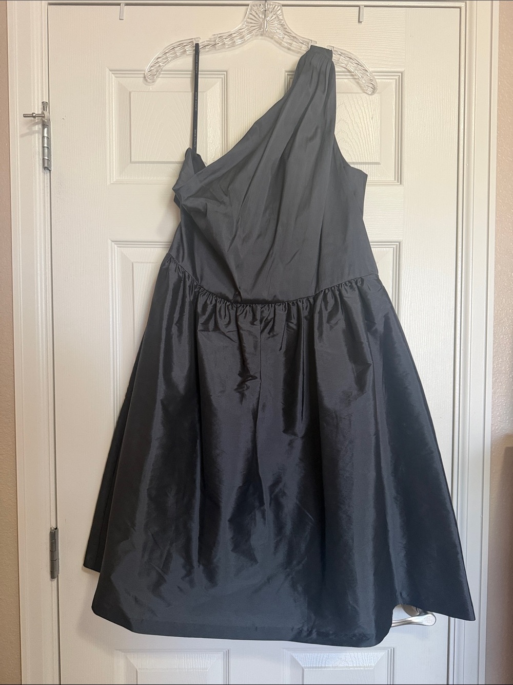 ALFRED SUNG Black One-Shoulder Cocktail Dress